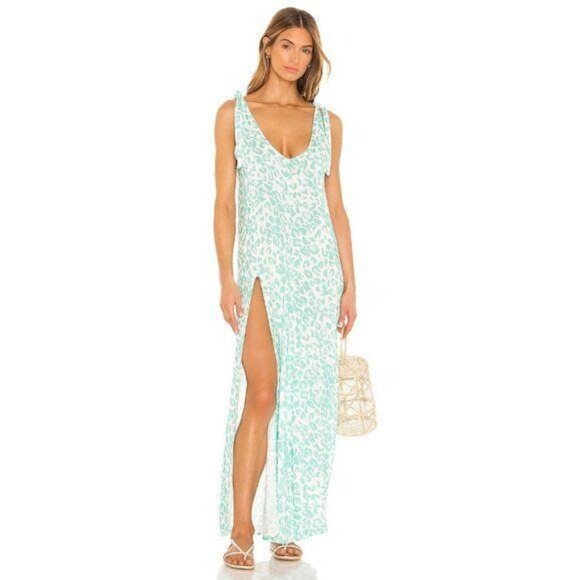 Beach Bunny Lily Dress